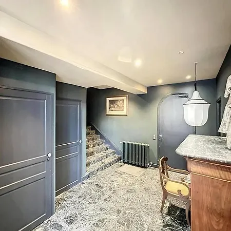 Couturat Elegance