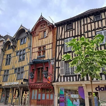 Daire Couturat Elegance Troyes